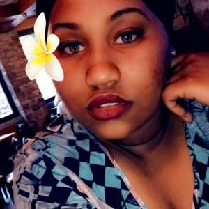 Meet your Posher, Briana